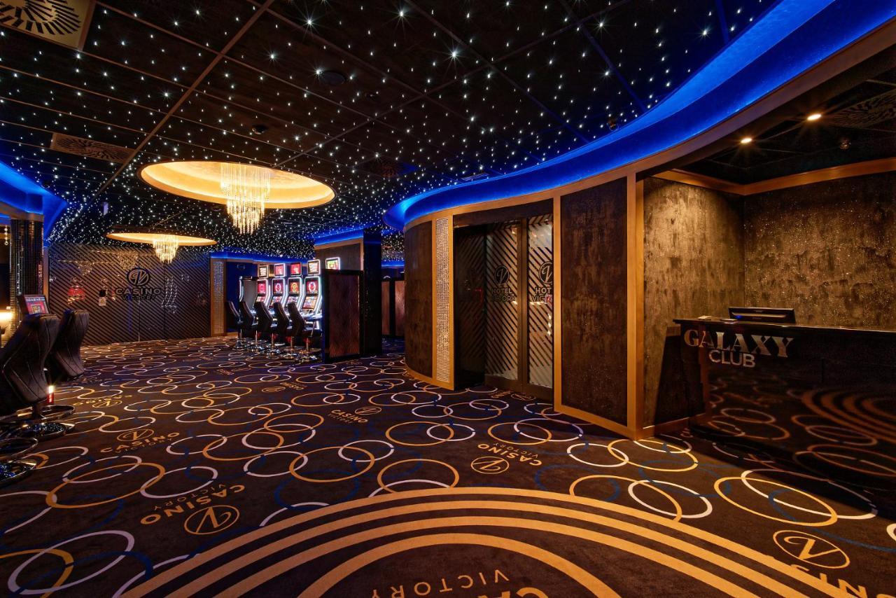 Hotel Victory Popuvky Екстер'єр фото
