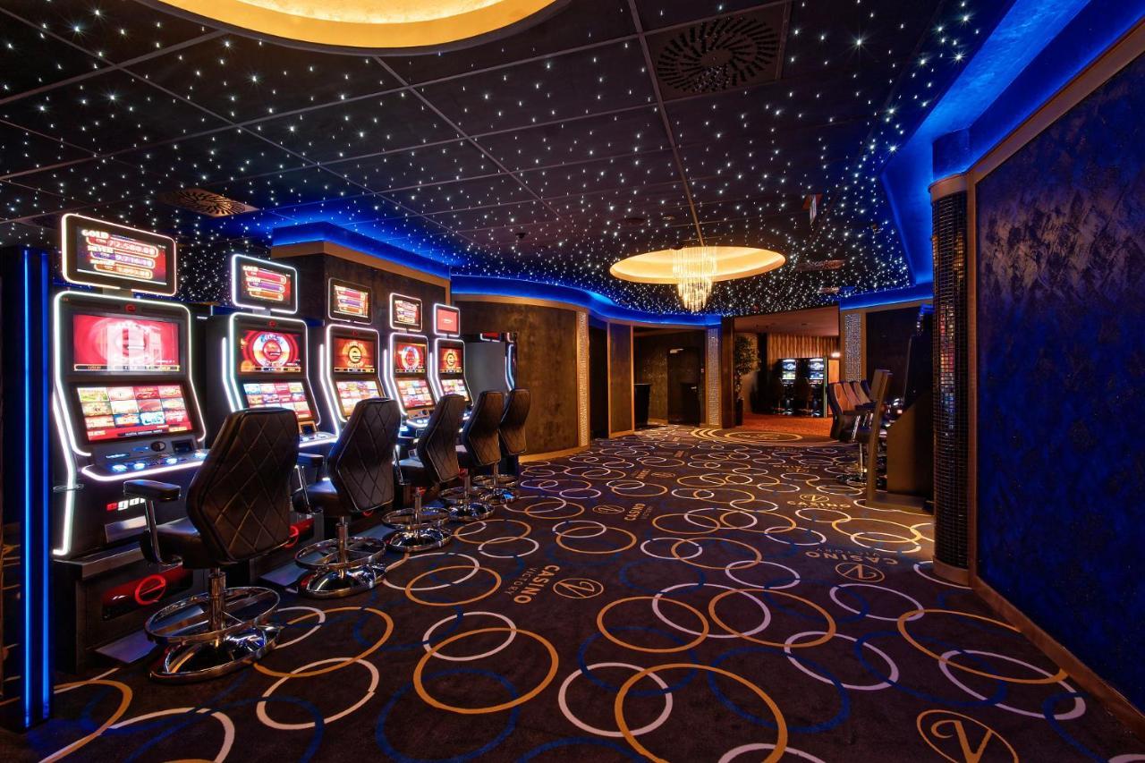 Hotel Victory Popuvky Екстер'єр фото