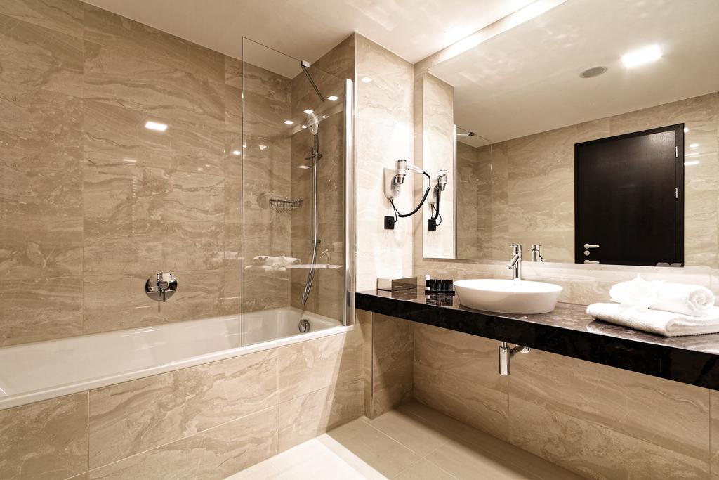 Hotel Victory Popuvky Екстер'єр фото